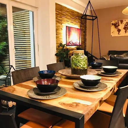 Luxury So'home Semesterbostad *